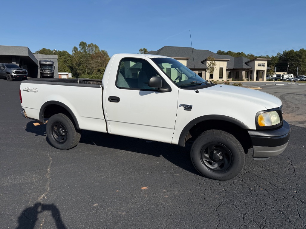 2003 Ford F-150 XL
