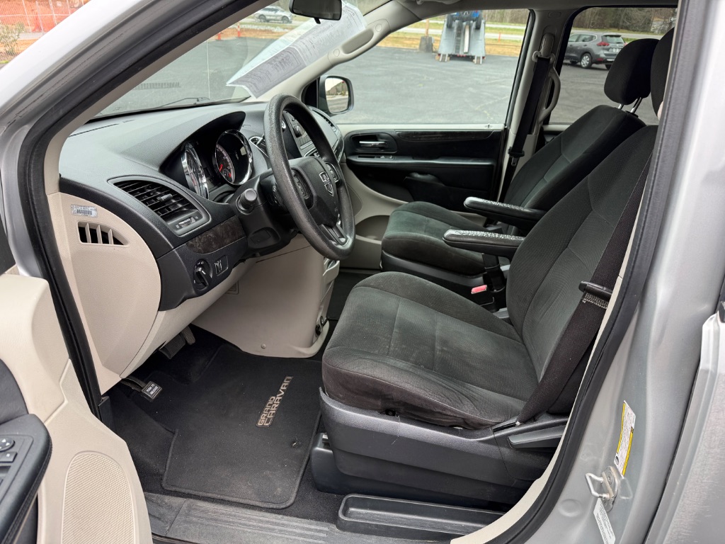 2012 Dodge Grand Caravan SE - Photo 7