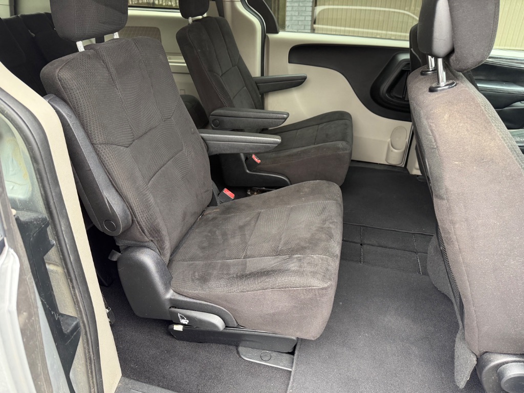 2012 Dodge Grand Caravan SE - Photo 10