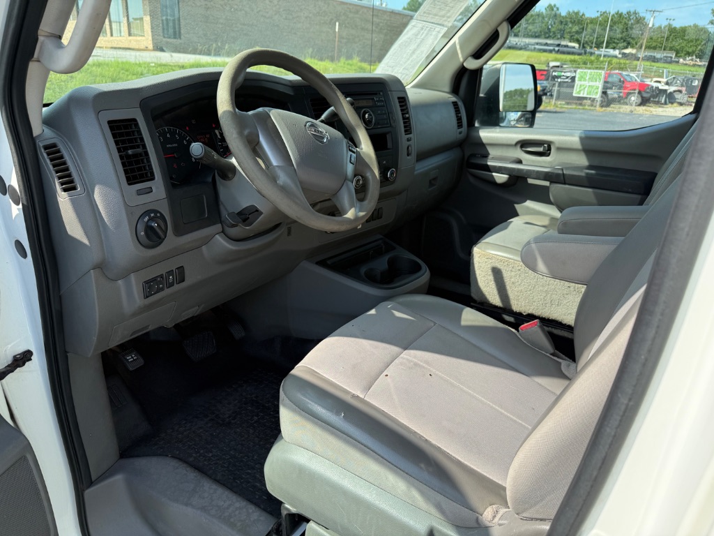 2015 Nissan NV Cargo S - Photo 9
