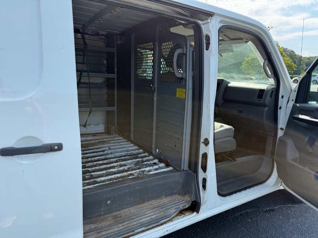 2015 Nissan NV Cargo S - Photo 14